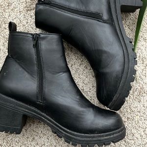 black heeled boots